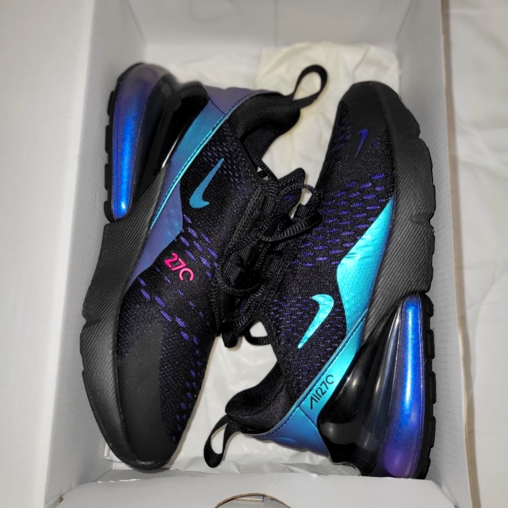 W Nike air max 270